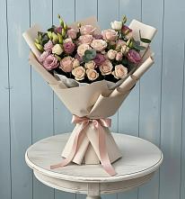 Букет цветов из:  Розы и Лизиантусы в Балаклаве