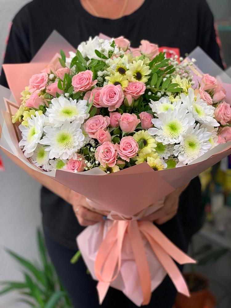 Букет цветов из: Розы и Хризантемы в Балаклаве