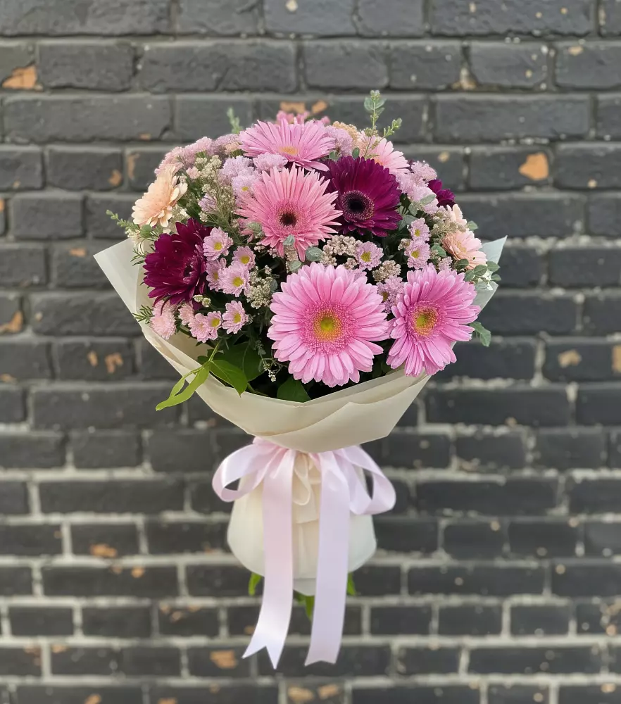 Букет цветов из: Герберы и Хризантемы в Балаклаве