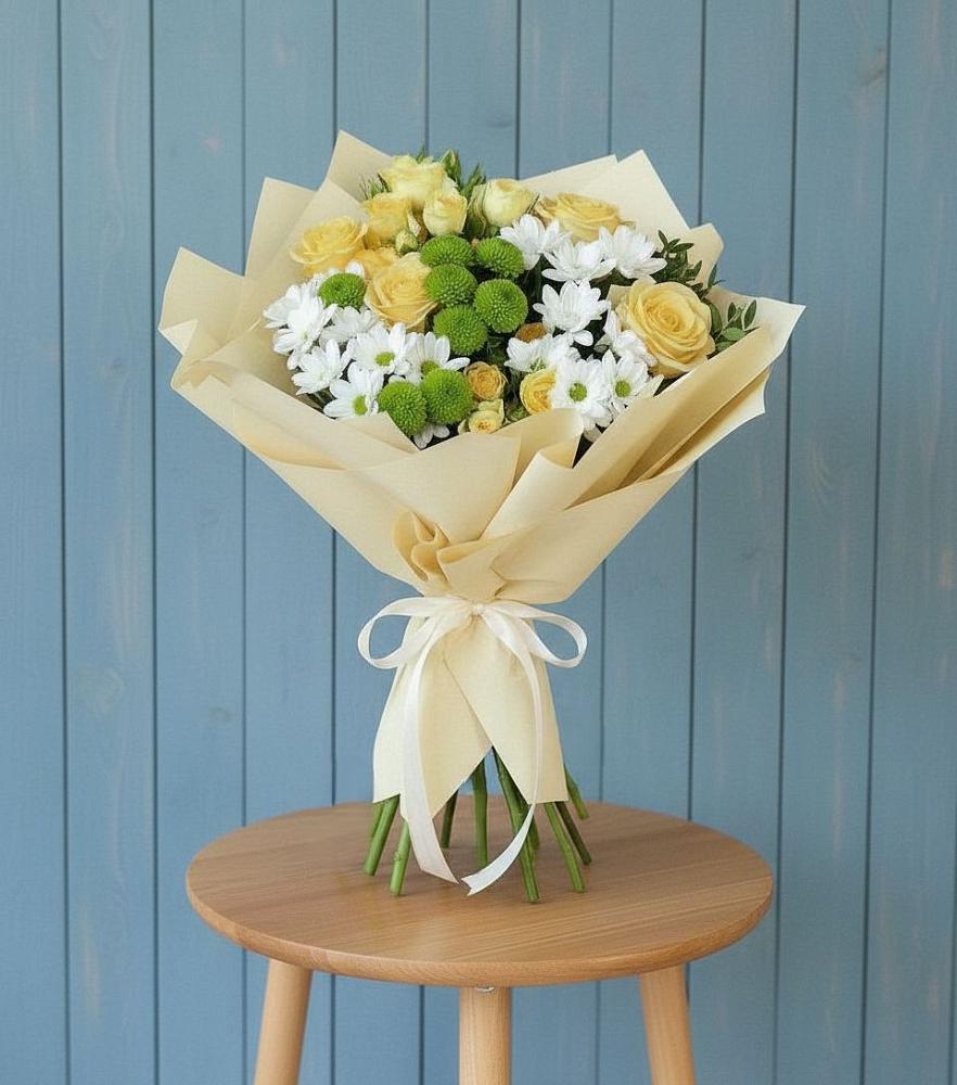 Букет цветов из: Хризантемы и Розы в Балаклаве