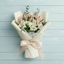 Букет цветов из:  Альстромерии #REPLACE_PRED# Балаклаве