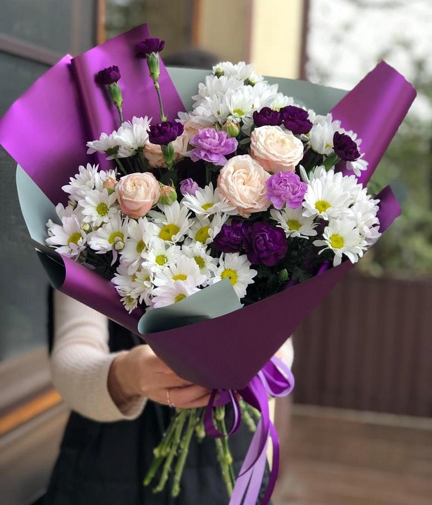 Букет цветов из: Хризантемы, Гвоздики и Розы в Балаклаве