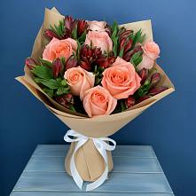 Букет цветов из:  Розы и Альстромерии в Балаклаве