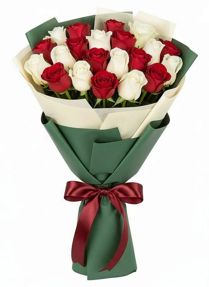 Букет Микс из красных и белых роз в Балаклаве