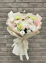 Букет цветов из:  Гвоздики, Розы, Лизиантусы и Хризантемы в Балаклаве