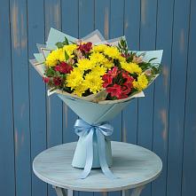 Букет цветов из:  Альстромерии и Хризантемы в Балаклаве