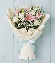 Букет цветов из:  Лилии в Балаклаве