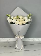 Букет цветов из:  Розы и Лизиантусы #REPLACE_PRED# Балаклаве